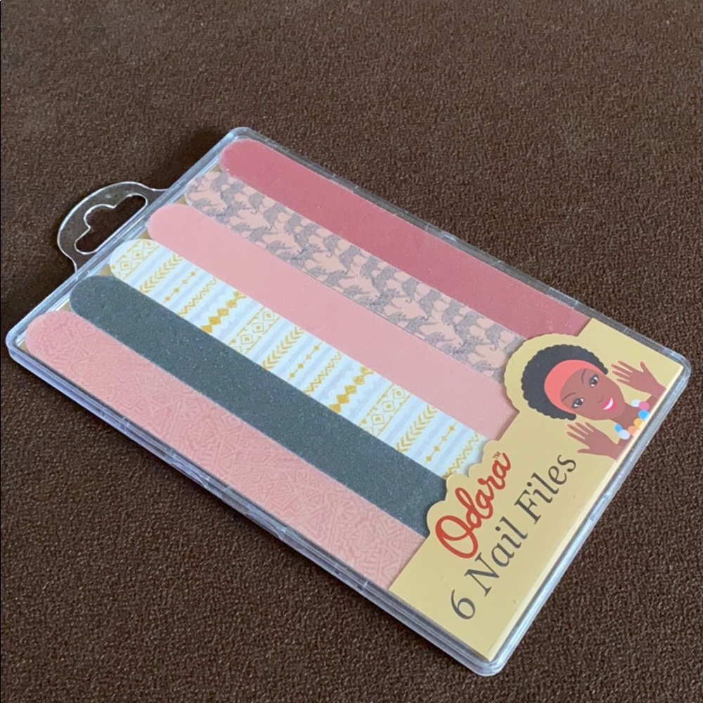 6 DUAL-SIDED NAIL FILES